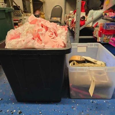 #20564 • 2 Totes
