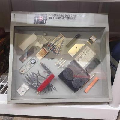 #1140 • Swiss Army Knife Swisschamp Deluxe SOS Kit
