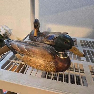 #60576 • (2) Big Sky Carvers Wooden Ducks
