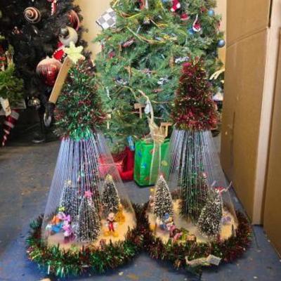 #20032 • 3 Christmas tree
