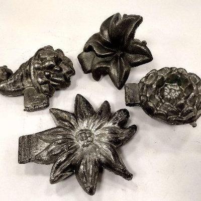 CHOCOLATE MOLDS