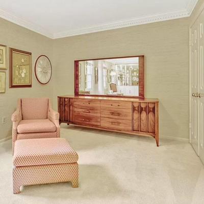 Kent Coffey Perspecta 1964 Large Dresser and Mirror
