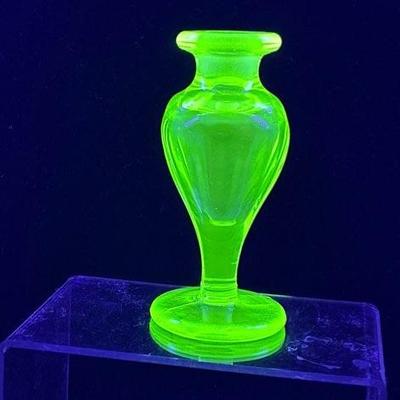Uranium Vaseline Glass