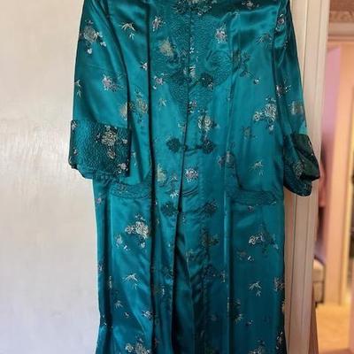 Vintage Women's Clothes