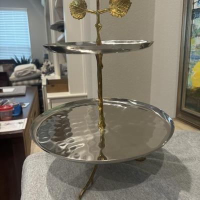 Cake plates