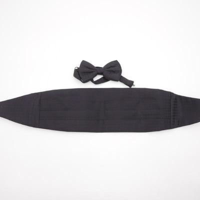 Vintage Bill Blass Silk Bow Tie & Cummerbund Set