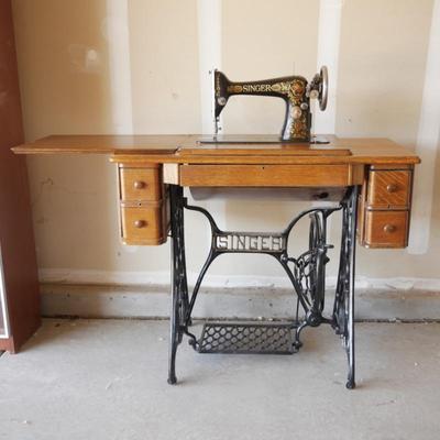 Antique Singer Sewing Machine with Table