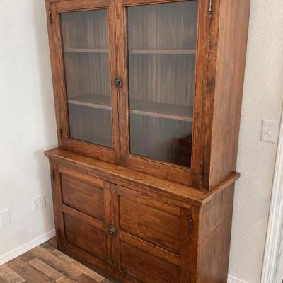 Classic Farmhouse Hutch