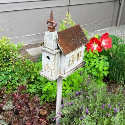 Bird house