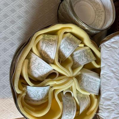 1966 Royal Worcester Allegro - 8 cups