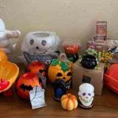 PPP054- Assorted Ceramic Halloween Household Decor 