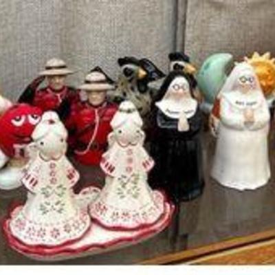 PPP008- Salt And Pepper Shakers
