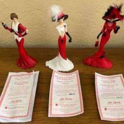 PPP094- Vintage Elegance Of Coca Cola Figurines
