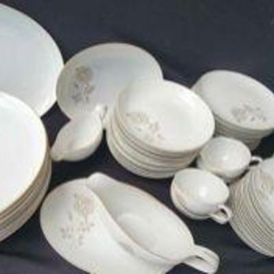 PPP221 - Aristocrat "Royal Rose" Fine China