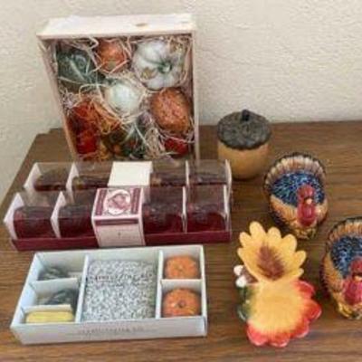 PPP166- Various Thanksgiving Decor & Household Items 