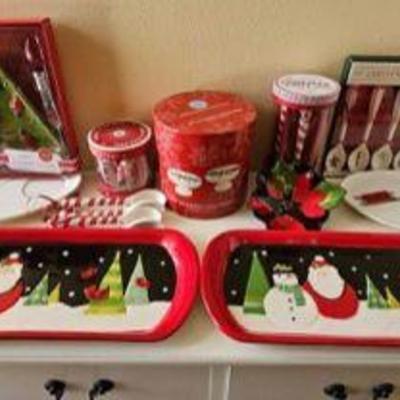 PPP090-Collection Of Christmas Themed Kitchenware