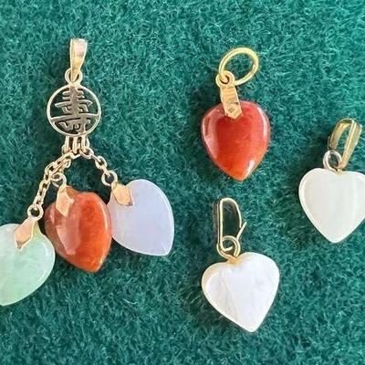 PPP270- 14k 585 Jade Tri Multi Color Pendant With (3) Stone Heart Shaped Pendants 