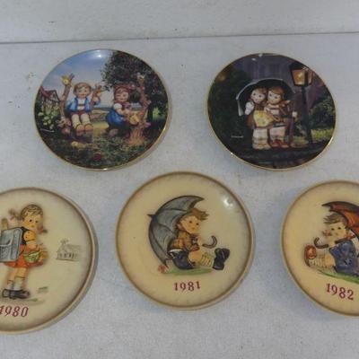 Vintage M.I. (Berta) Hummel Collector Plates - 5 in All