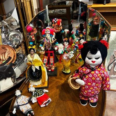 Vintage cultural dolls on stands