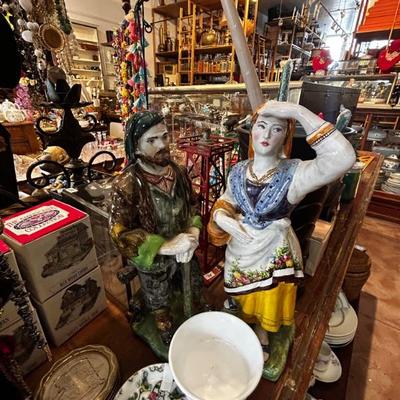 Capodimonte Couple Porcelain Figurines