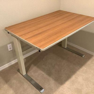 GRLI801 Drafting Table	Table does not fold. Table measures approximately 46" long by 30" deep by 30" tall.
