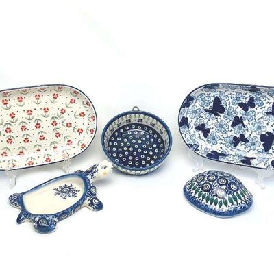 GRLI606 Handmade Polish Pottery Set	This vibrant handmade set includes an adorable and intricate Unikat turtle with a shell cover plate,a...