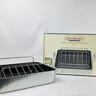 TOSH700 Chefs Design French Roaster	Made of aluminum, great for roasts, nonstick, measures 16 1/2" x 13" x 3 1/2"
