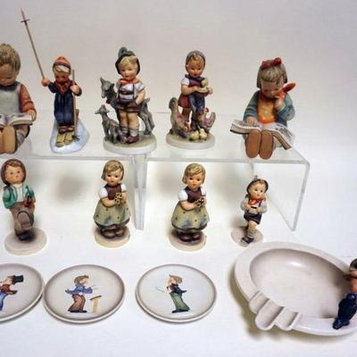 1032	HUMMEL ASSORTMENT INCLUDING FIGURINES, TALLEST APPROXIMATELY 6 IN
