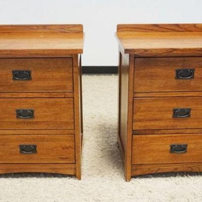 1164	PAIR OF MASTER CRAFT MISSION OAK STYLE 3 DRAWER BEDSIDE CHESTS, DRAWERS ARE CEDAR LINED, EACH APPROXIMATELY 19 IN X 24 IN X 32 IN H
