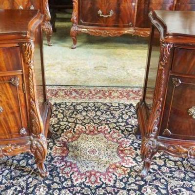 1177	PAIR OF CARVED MAHOGANY 1 DOOR, 1 DRAWER BEDSIDE STANDS WITH BURL WOOD FRONTS, EACH APPROXIMATELY 18 IN X 16 IN X 30 IN H
