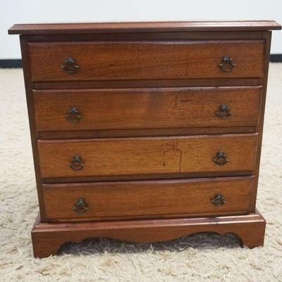 1190	MINIATURE CUSTOM MAHOGANY 4 DRAWER TABLE TOP CHEST FOR COINS/STAMPS, APPROXIMATELY 12 IN X 18 IN X 18 IN H
