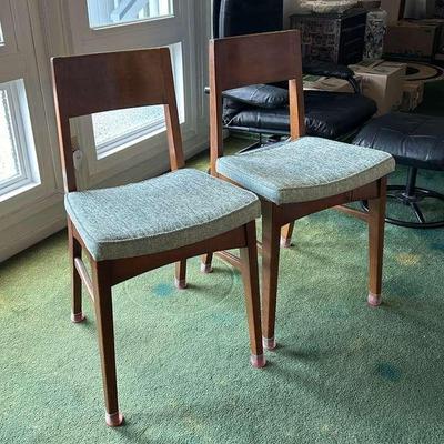 WWW081- Wooden Chairs