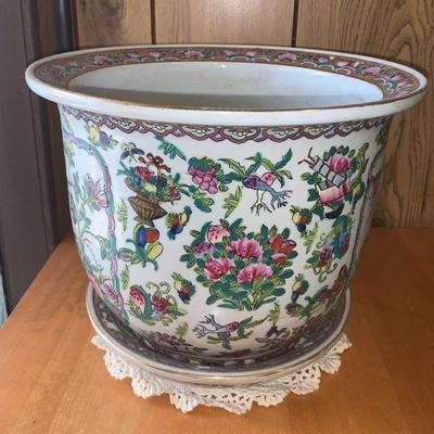 WWW053 Large Ceramic Asian Design Planter Pot with Wood Stand