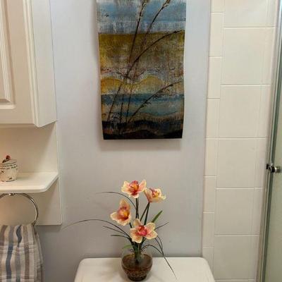 WWW153- Glass Artwork And Decorative Flower