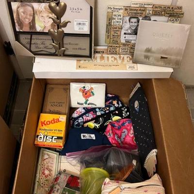 WWW202 Mystery Box Of Household Goods 