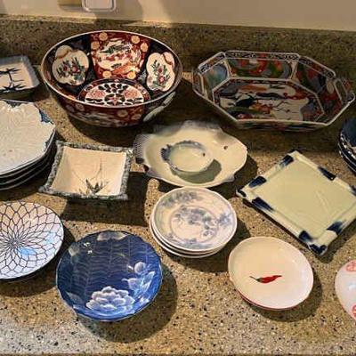 WWW058 Various Japanese Ceramic Dishes 