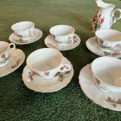 WWW045 Teacup, Saucer, And Mini Pitcher Set