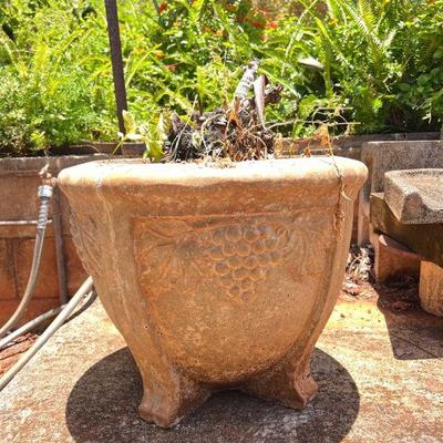 WWW176- Large Concrete Planter Pot