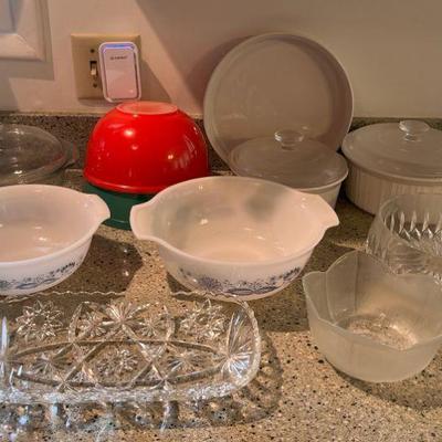 WWW049 Pyrex, Corning Ware, Crystal & Other Dishes