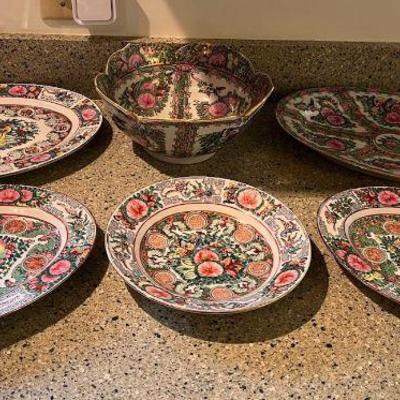 WWW055 Chinese Porcelain Rose Medallion Serving Dishes