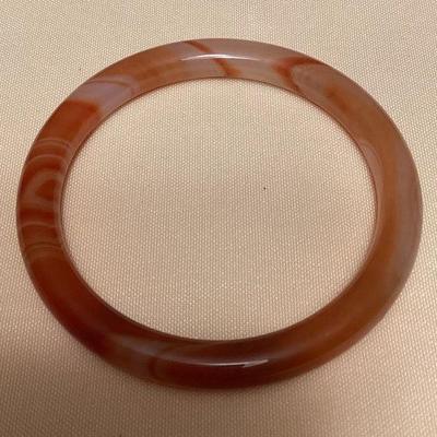 WWW304 Orange Polished Stone Bangle Bracelet 