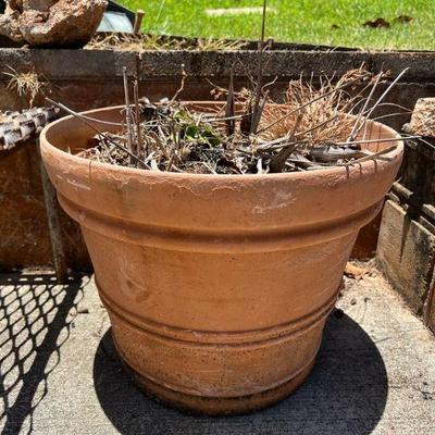WWW183- Large Planter Pot
