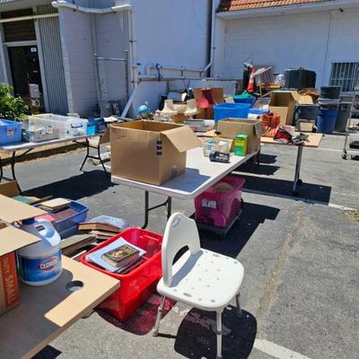 Estate sale photo