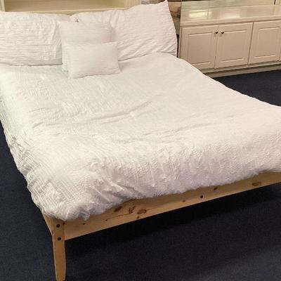 Full Size Bed