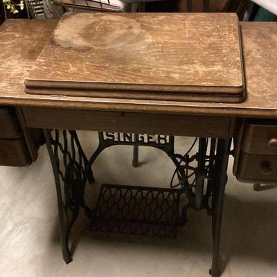 Singer Sewing Machine Table