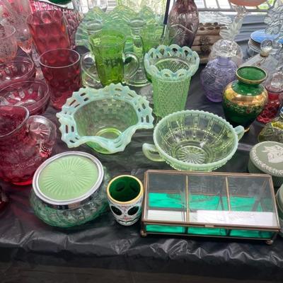 Vaseline Glass 