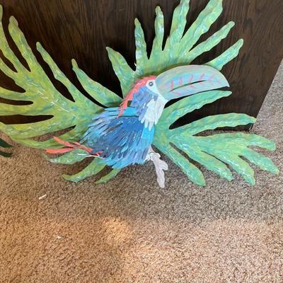 Metal Tuucan Bird 