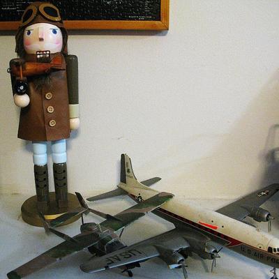 Santa's Workshop Aviator Nutcracker, 14"
