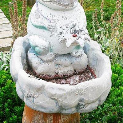 Frog Birdbath Fountain no Pump