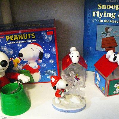 Snoopy Bubble Blower